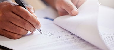 shutterstock_2460677957_385x170px